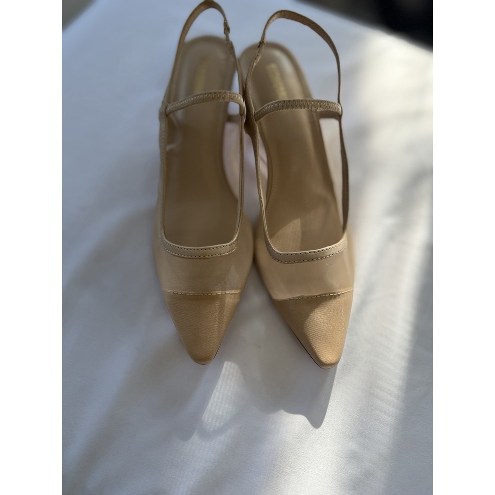 Cushion Heels Size 9 Mesh Sides - Picture 6 of 6